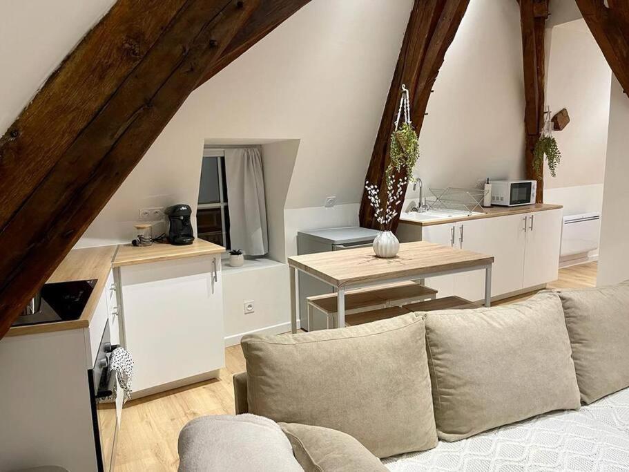 Appartement Cosy Centre Ville Saint-Amand-Mont-Rond Luaran gambar